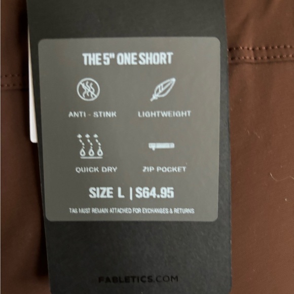 Men’s fabletics shorts - Picture 4 of 4